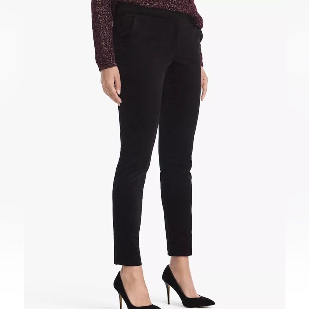 White House Black Market Size‎ 4 The Slim Pants Velvet Black Career Trouser WHBM